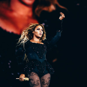 Beyoncé Knowles: Το κορίτσι του ενός δισεκατομμυρίου δολαρίων  
