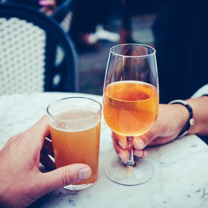 5 τρόποι για να είσαι alcohol-free και να νιώθεις άνετα με αυτό 