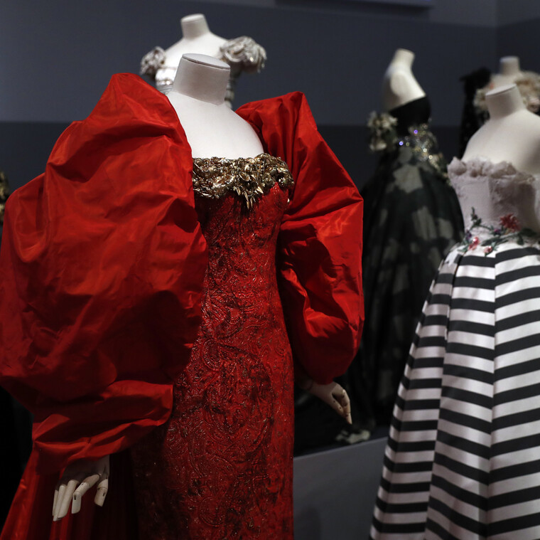 Η έκθεση «Christian Dior:Designer of Dreams» σημείωσε ρεκόρ επισκέψεων στην ιστορία του V&A