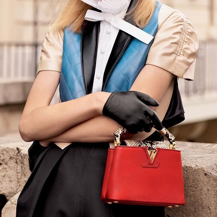 All fired up:οι κόκκινες τσάντες του οίκου Louis Vuitton μόλις κατέφθασαν και δημιουργούν εξάρτηση