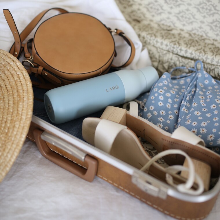 Τα απόλυτα travel size beauty kits που επιβάλλεται να έχεις πάντα στη βαλίτσα σου