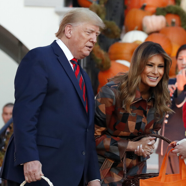 Δες πόσο εντυπωσιακά γιόρτασε το Halloween το Προεδρικό ζεύγος στο Λευκό Οίκο