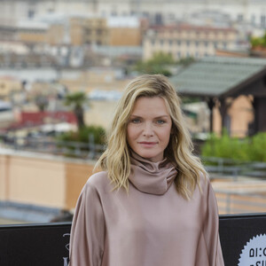 Η Michelle Pfeiffer «αποχωρίστηκε» το σπίτι της στην Καλιφόρνια