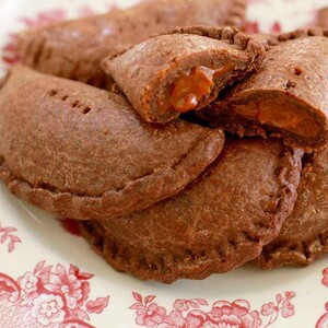 Σοκολατένια μπισκότα με καραμέλα