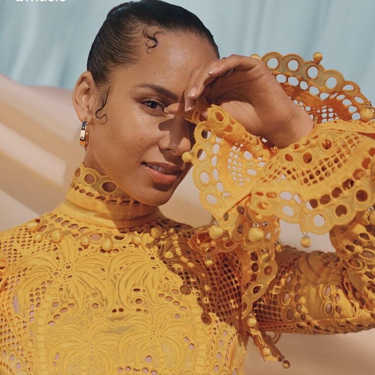 Η Alicia Keys έκανε ποδαρικό στο  #ChezMaisonValentino