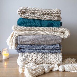 4 tips για να είναι οι λεπτές κουβέρτες σου εξαιρετικά μαλακές όλο το φθινόπωρο