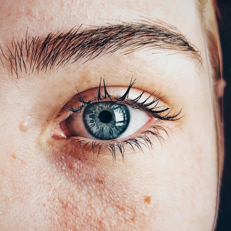 Πόσοι άνθρωποι έχουν πραγματικά μπλε μάτια;